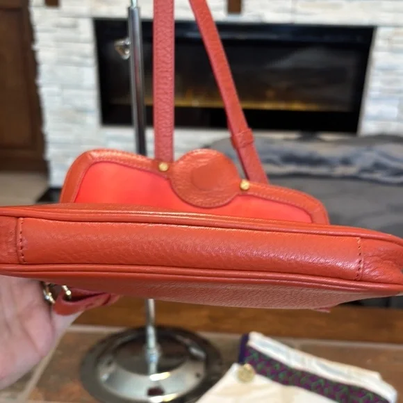 Tory Burch Amanda Mini Crossbody - Picture 9 of 11